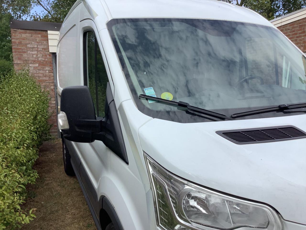 Te koop Fort Transit Bus
