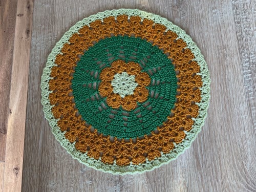 Kerstkleedje in twee verschillende kleuren.