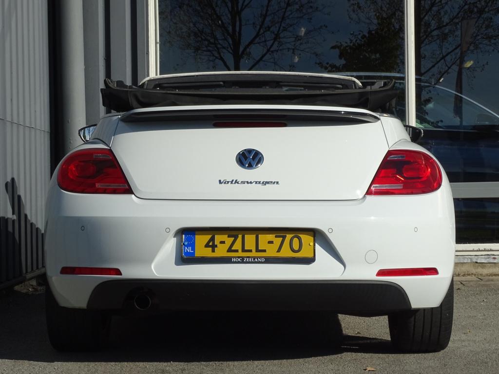 Volkswagen New Beetle cabriolet 1.2 tsi design bluemotion