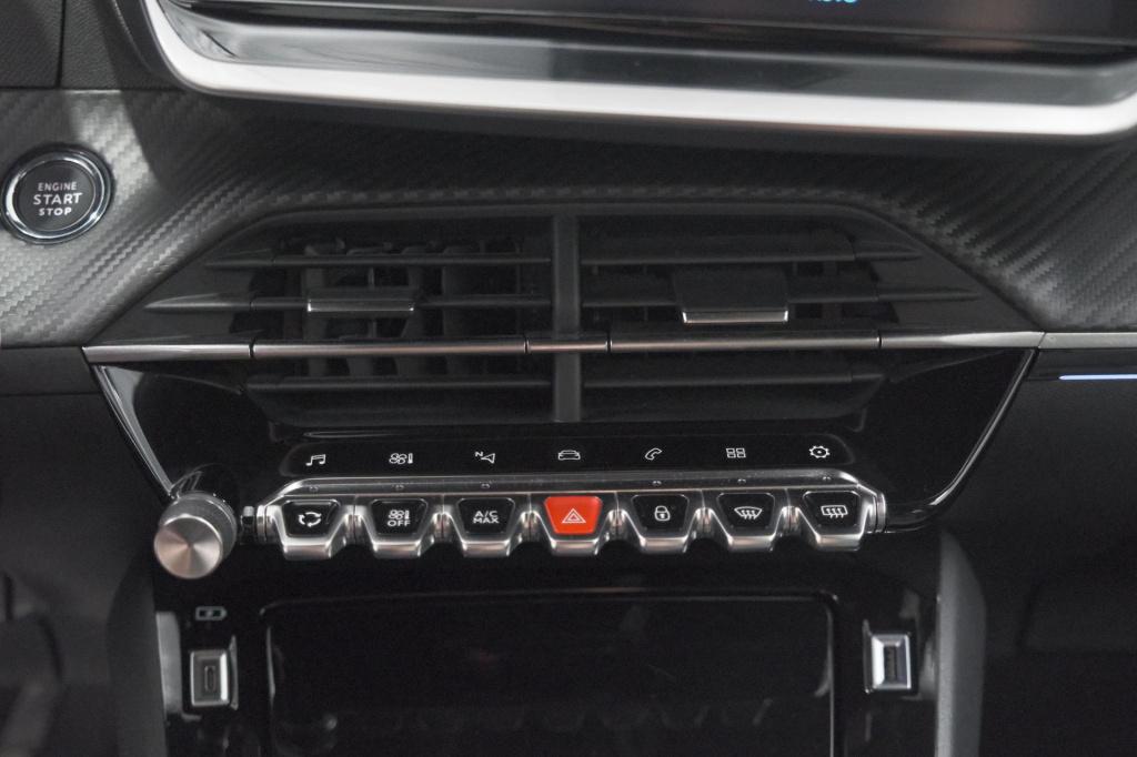 Peugeot 208 puretech 100 gt | camera | apple carplay | parkeersensoren | na