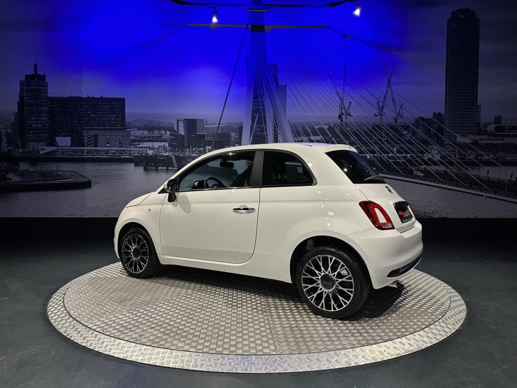 Fiat 500 1.0 hybrid dolcevita *panoramadak*applecarplay*clima*