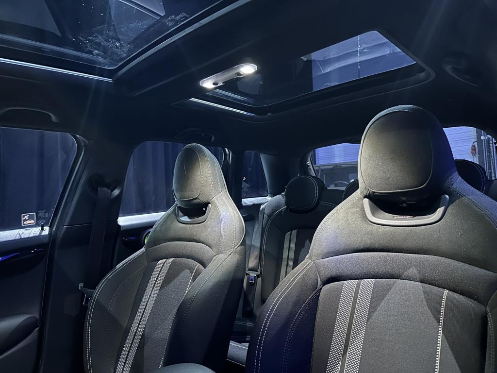Mini 5-deurs 1.5 cooper 60 years edition *jcw-pakket*led*pano*winterpakket*