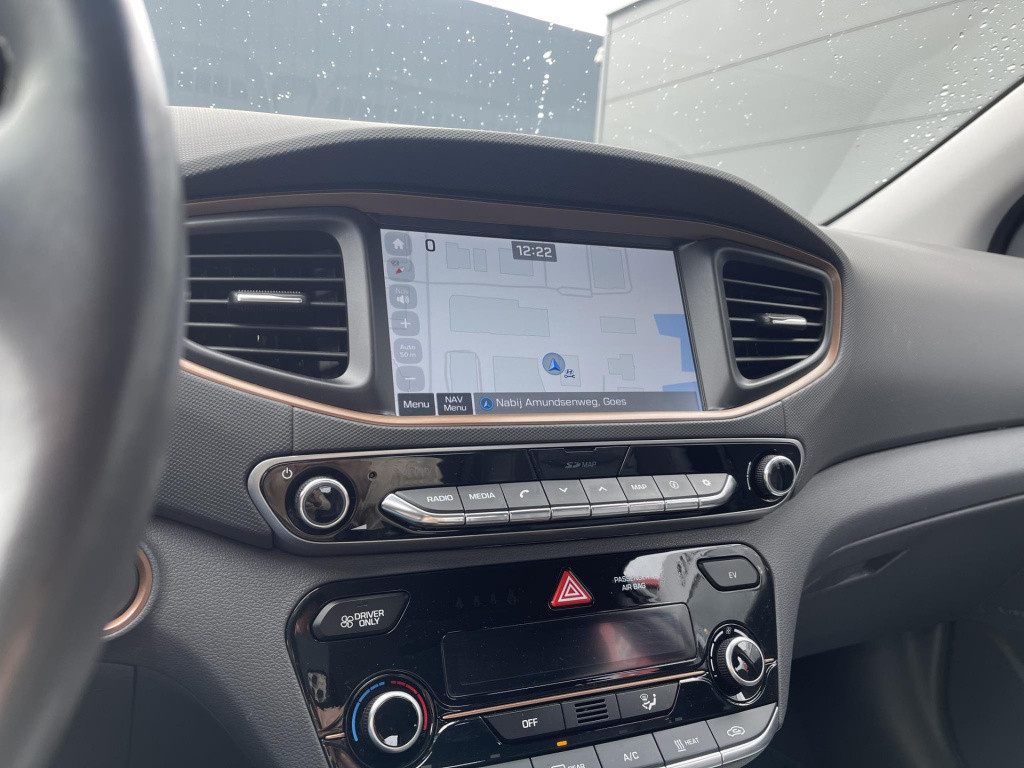 Hyundai Ioniq premium ev | schuif-/kanteldak | leder | geheugenstoel | stuu