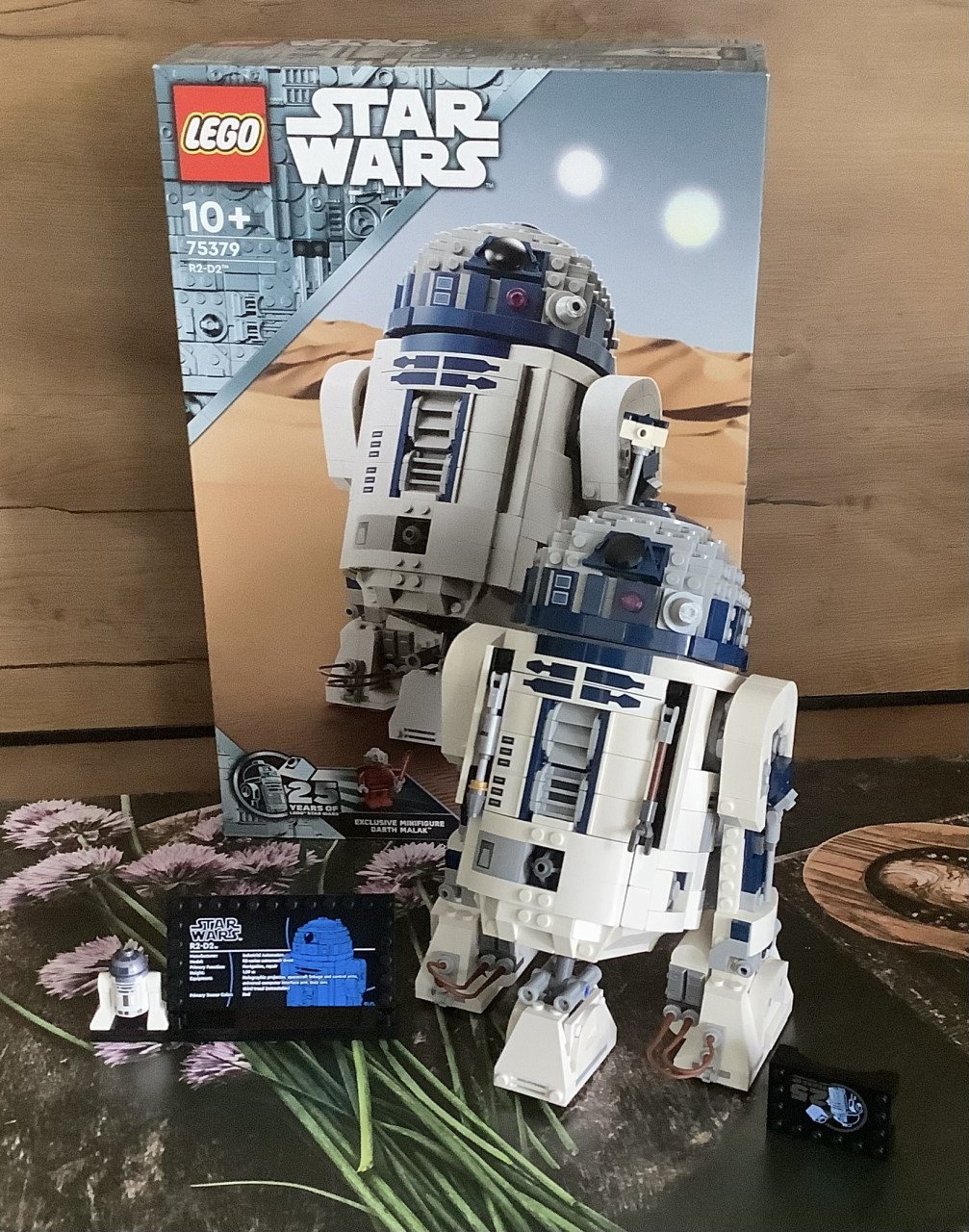 LEGO Star Wars R2-D2 (75379)