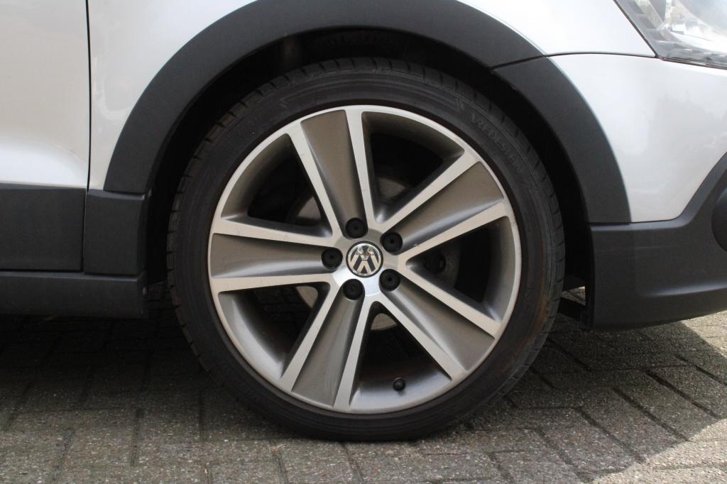 Volkswagen Polo 1.2 tsi cross