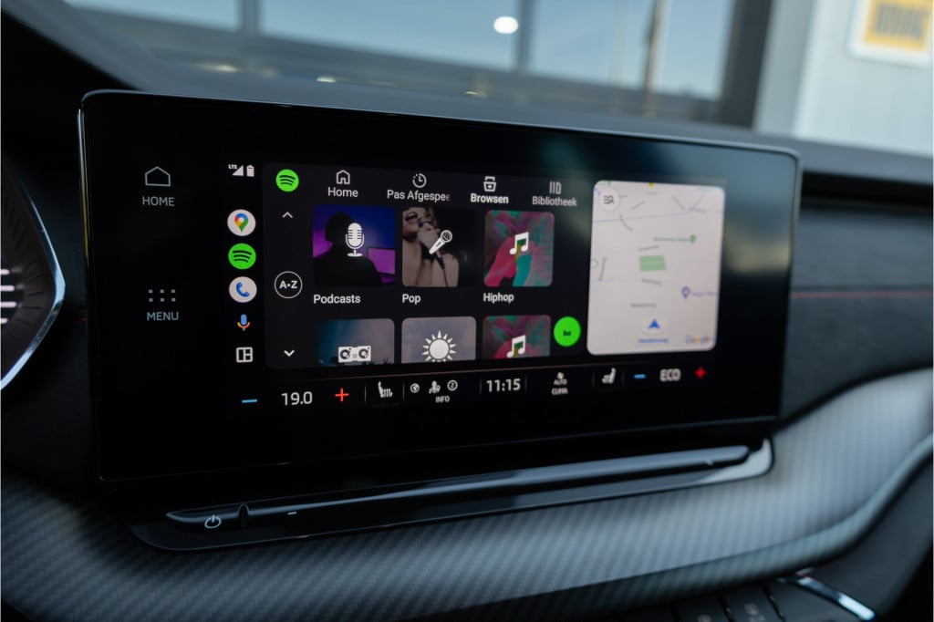 Skoda Octavia combi 1.4 tsi rs phev business ✅1jaarbovag✅btw✅245pk✅trekhaak