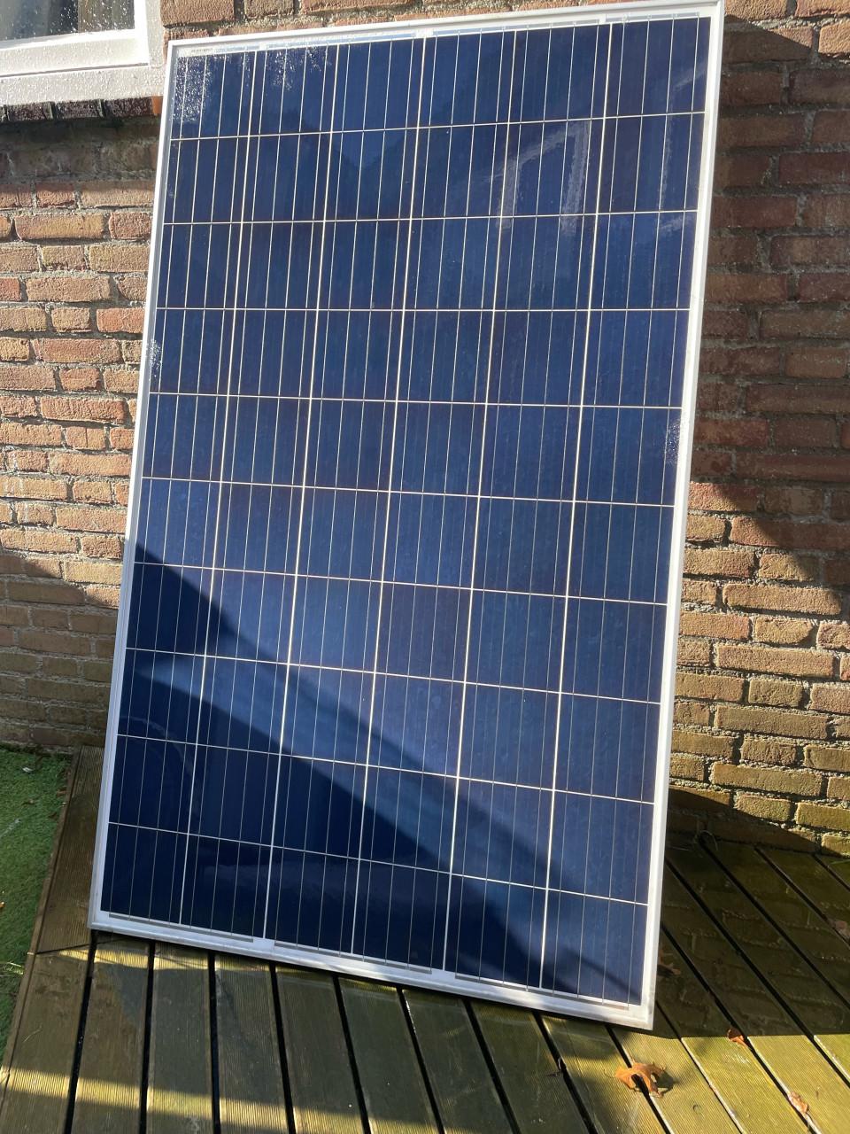 Zonnepanelen 14 stuks met micro omvormers