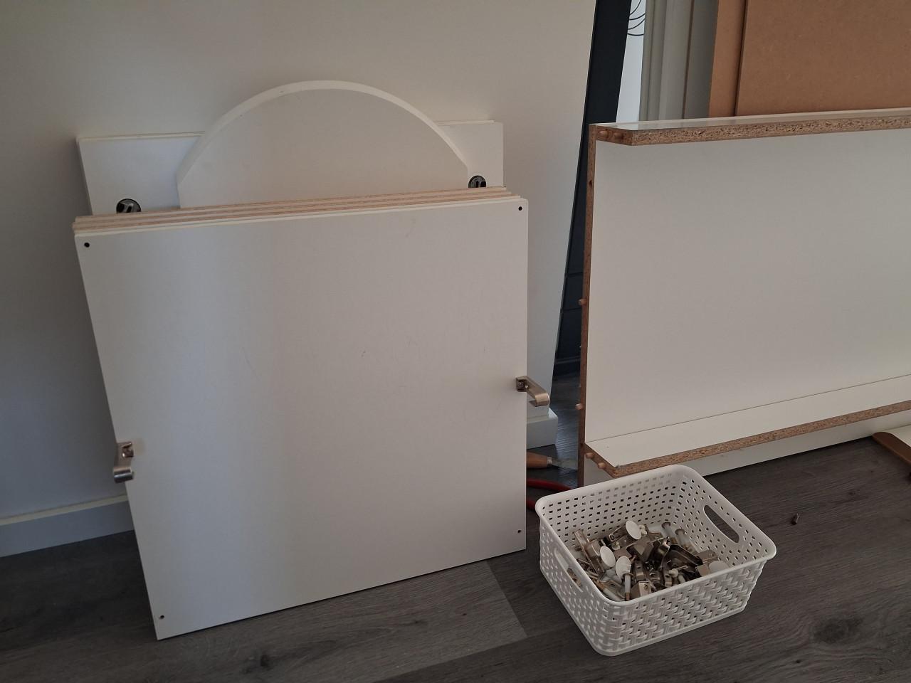 Kledingkast wit 2deurs