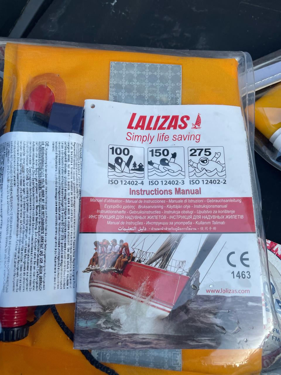 Band en 2 reddingsvesten