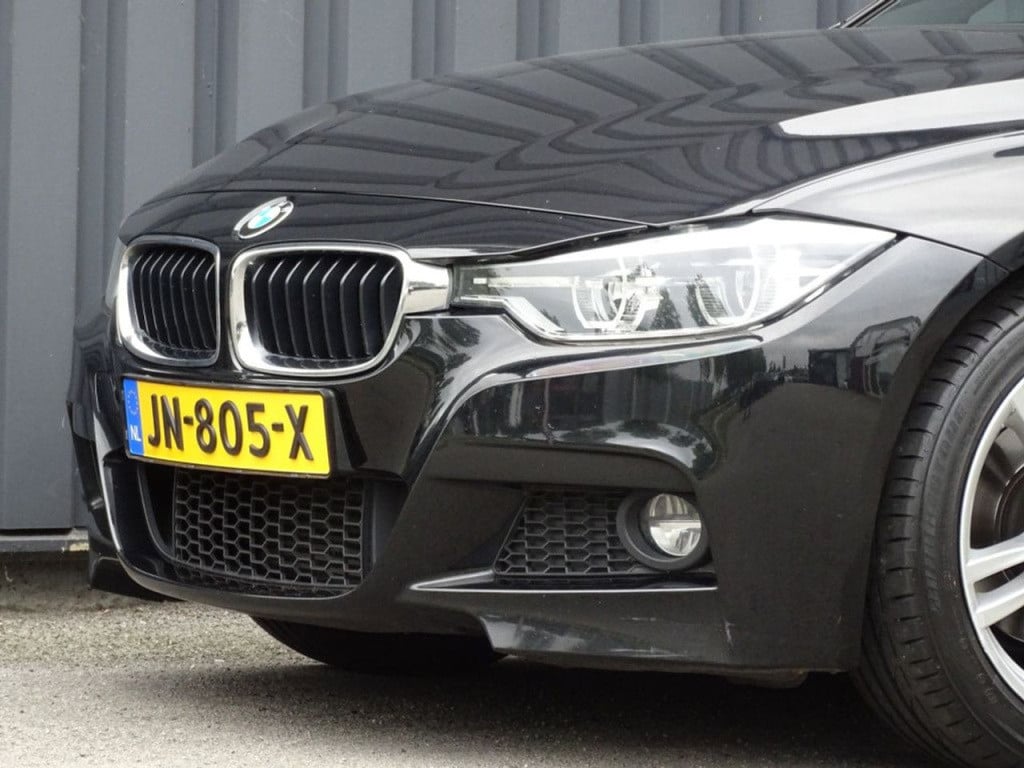 BMW 3-serie 318i m sport