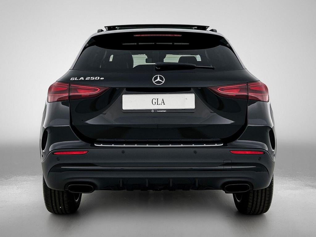 Mercedes-Benz Gla-klasse 250 e 140 year edition | plus pakket | parkeerpakk
