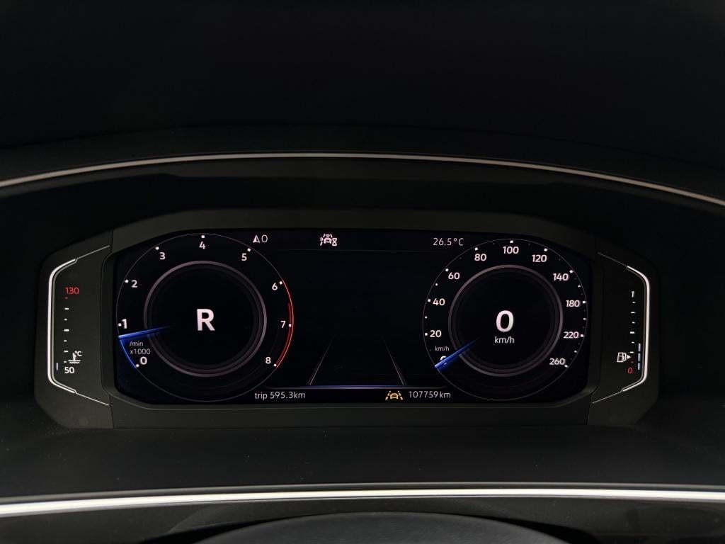 Volkswagen Tiguan 1.5 tsi active business - pano - leer - 360 graden camera