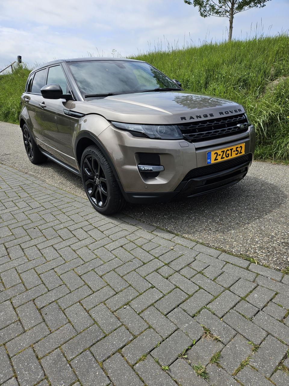 Range Rover Evoque SI 4