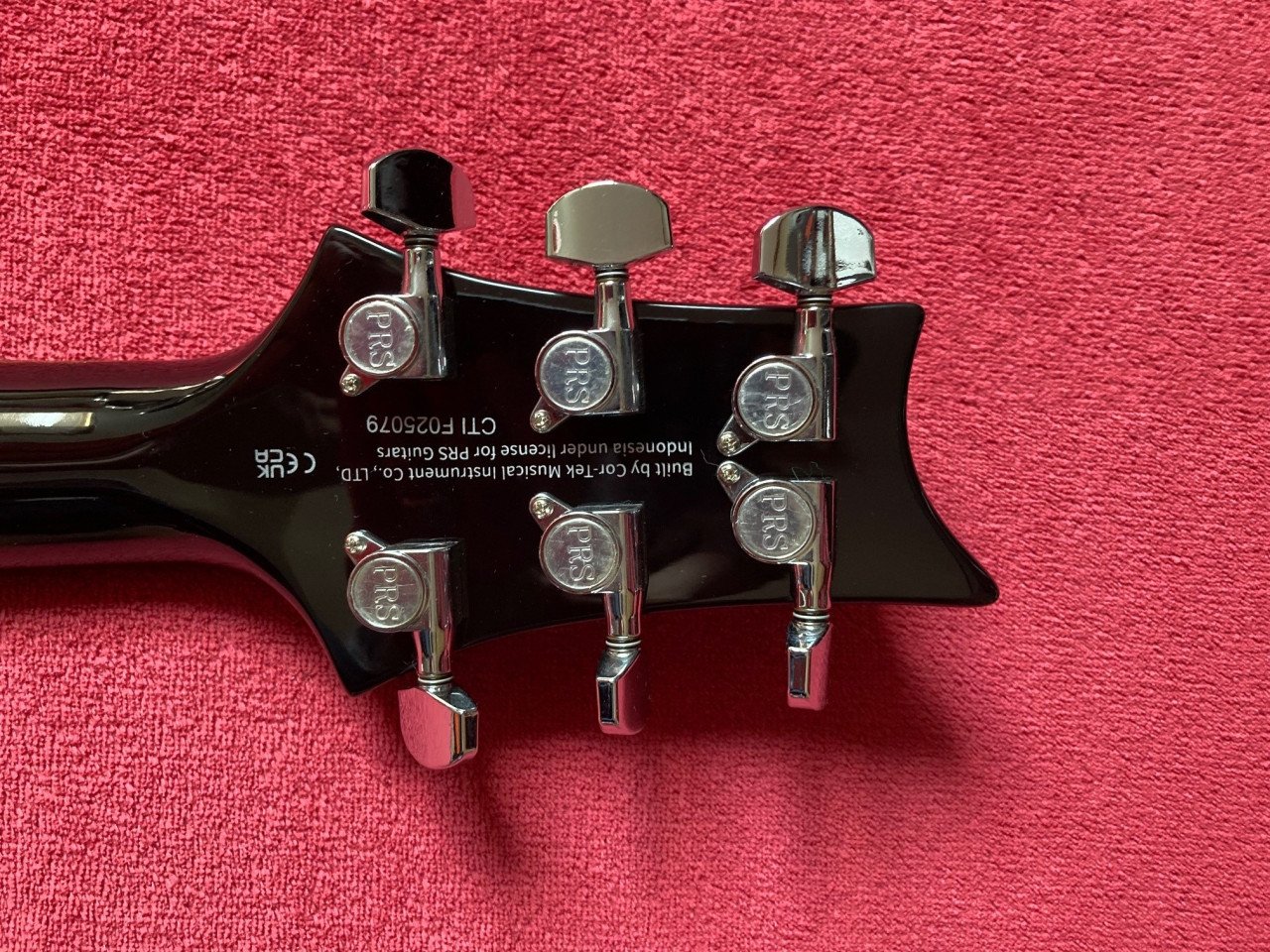 PRS SE 277 Baritone charcoal burst, werkelijk als nieuw!