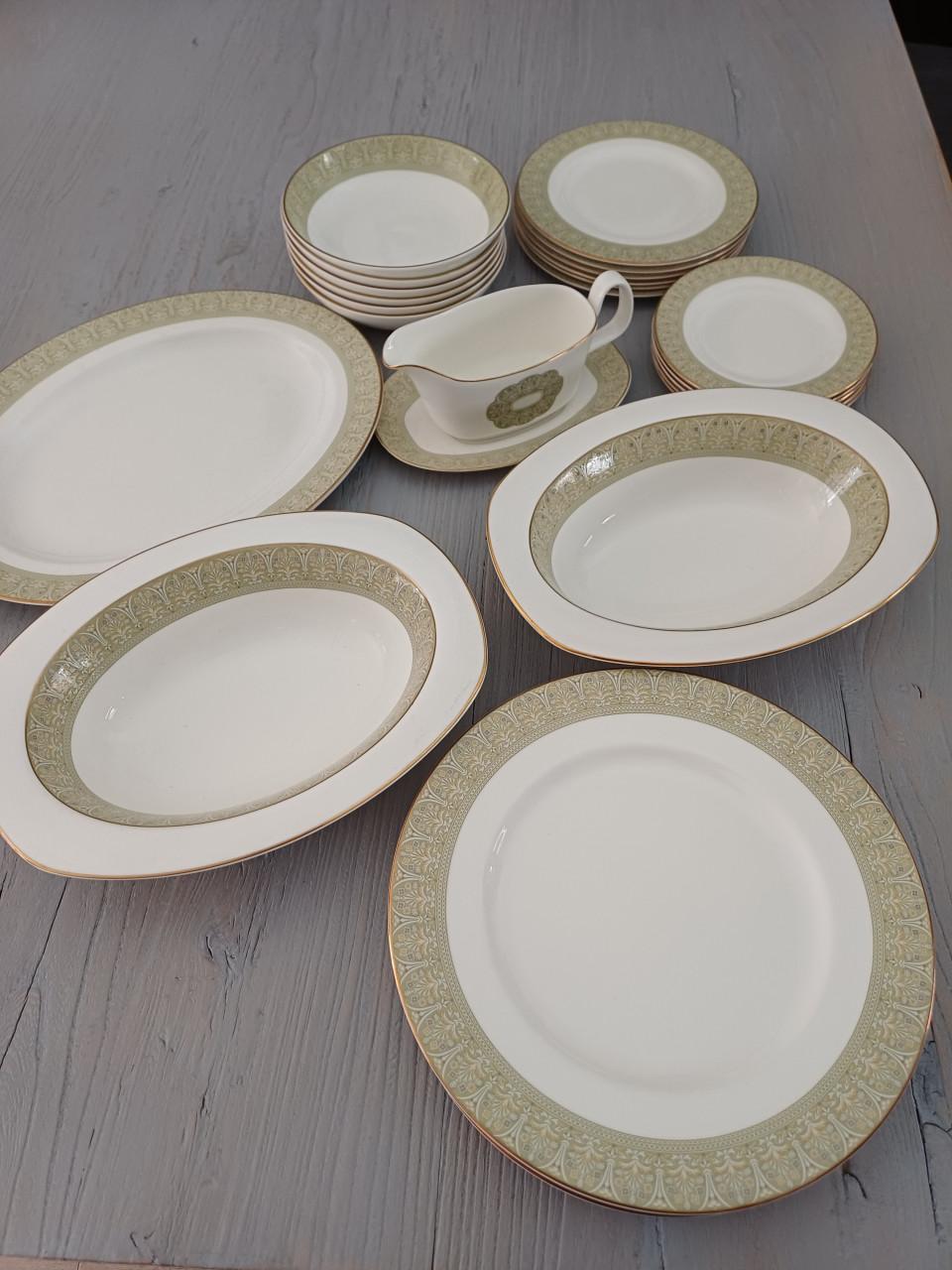 Servies van porselein