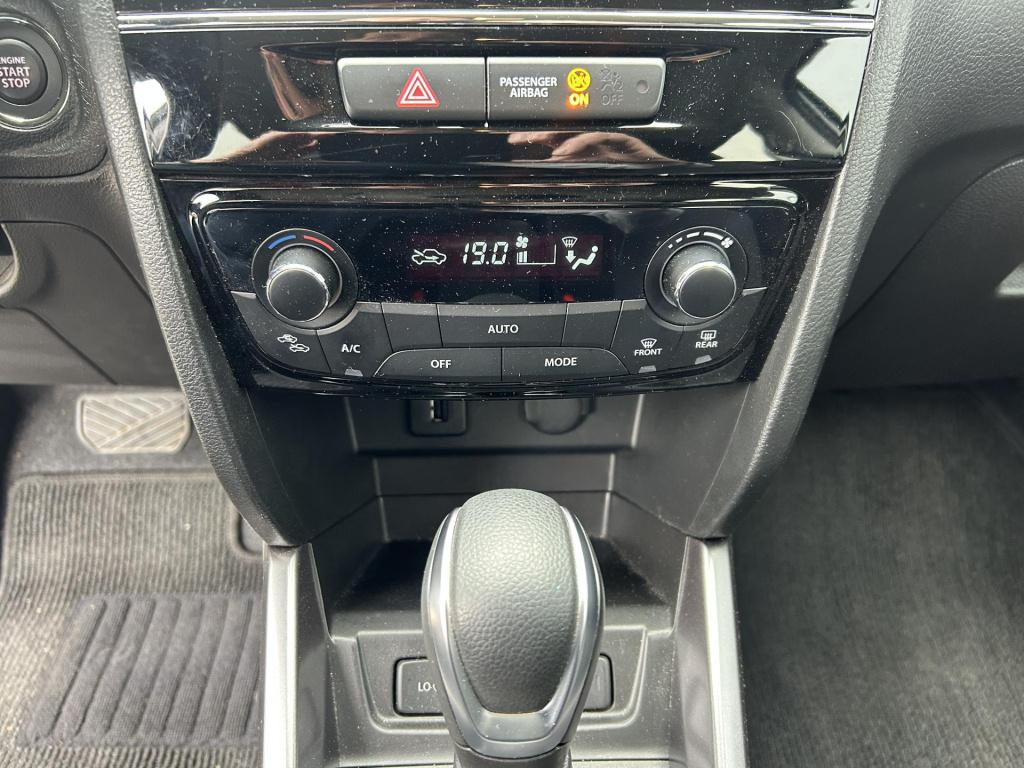 Suzuki Vitara 1.5 hybrid select