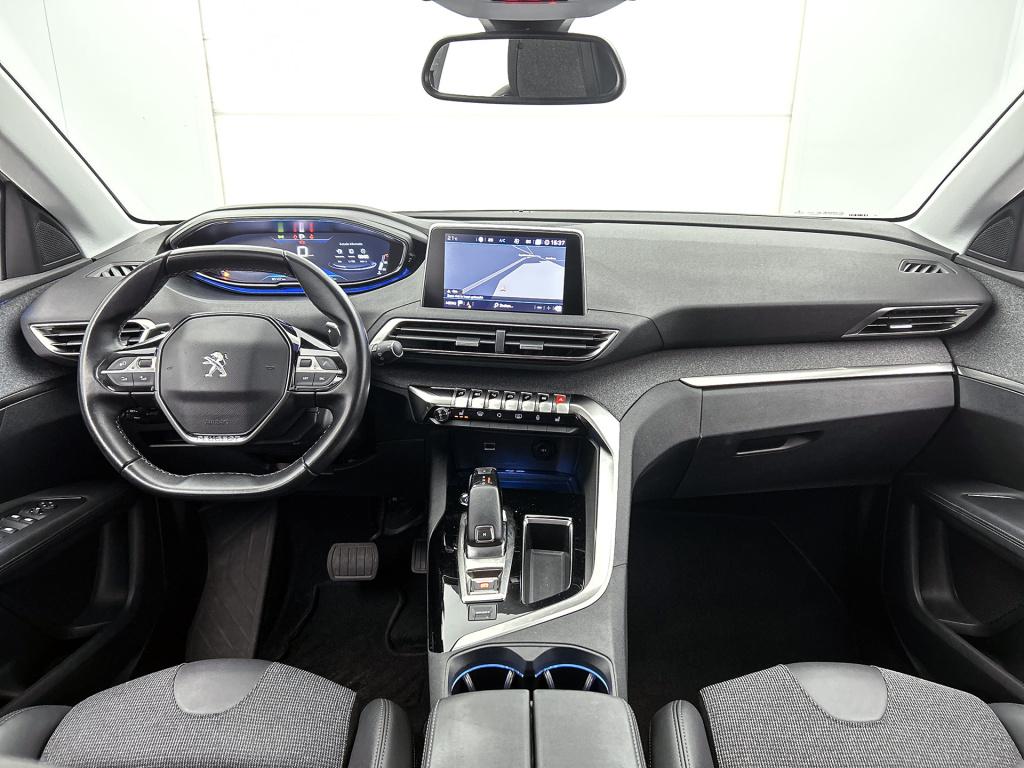 Peugeot 3008 1.2 puretech blue lease premium avantage