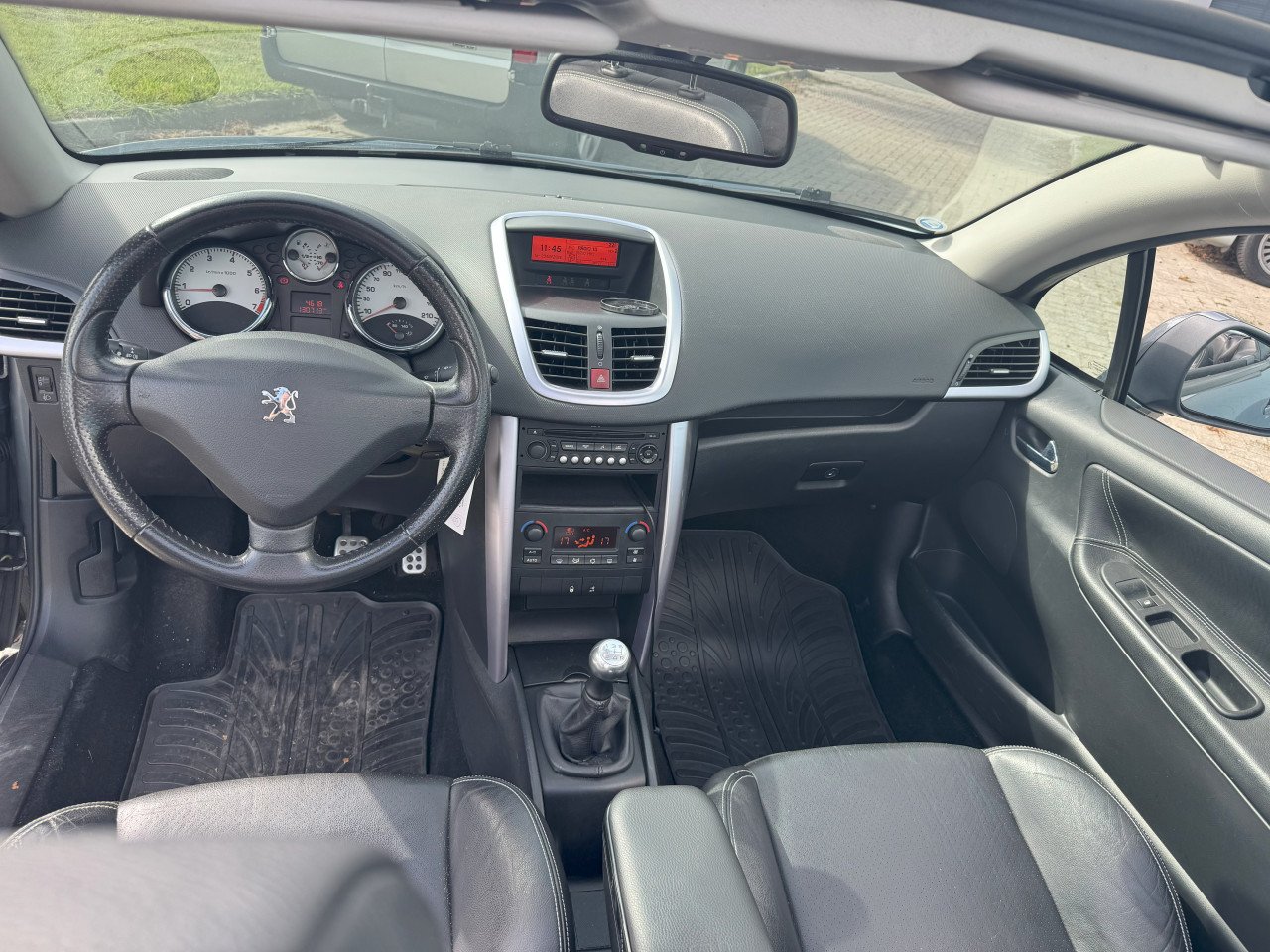 Peugeot 207CC 1.6VTI