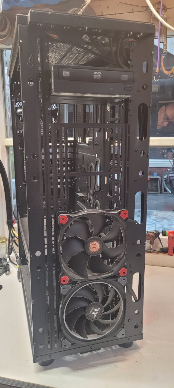 Thermaltake Core X71 Full-Tower PC Case met gehard glas