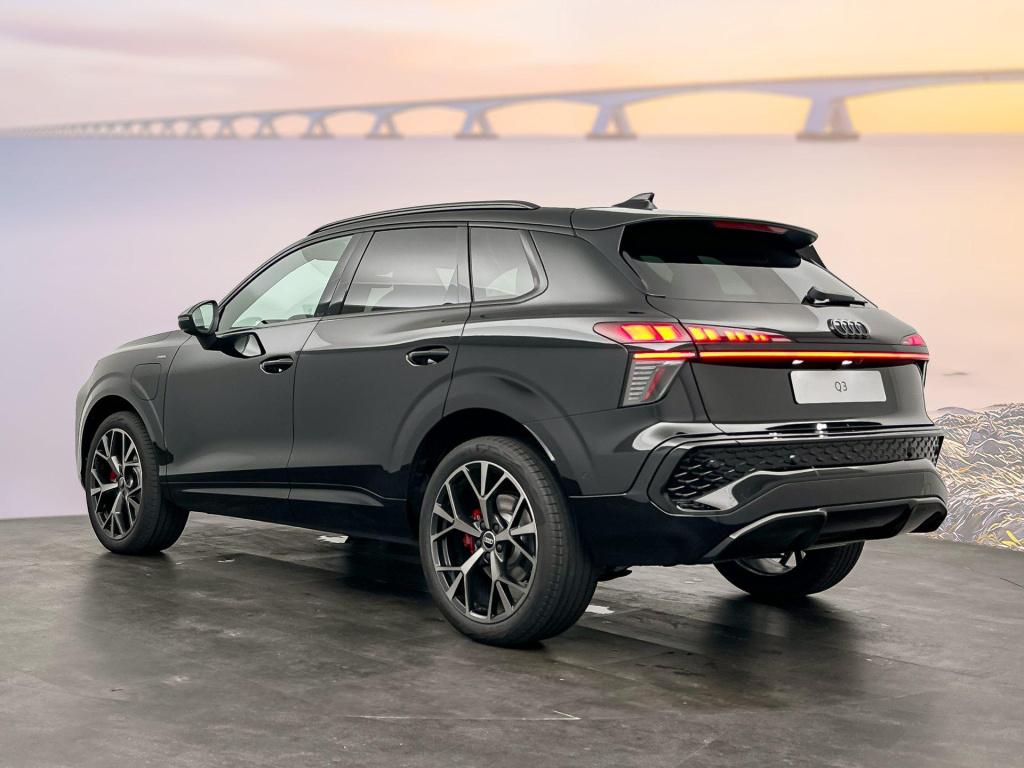 Audi Q3 s edition e-hybrid 200 kw / 272 pk suv 6 versn. s-