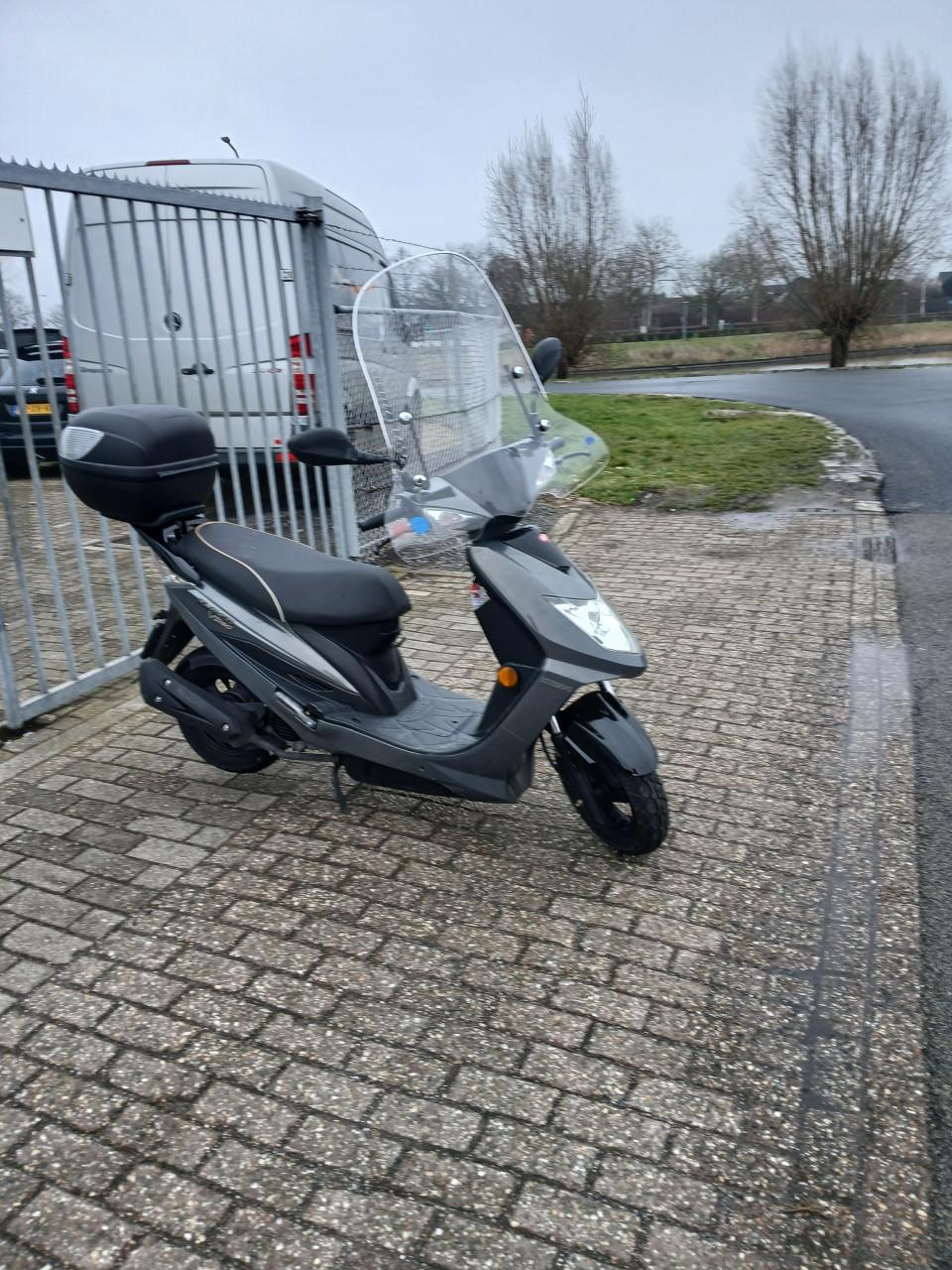 Kymco VP50