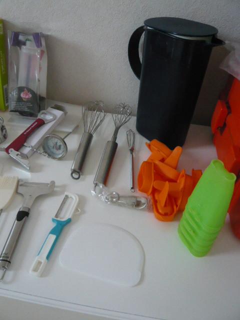 NIEUWE EN Z.G.A.N. KEUKEN SPULLETJES