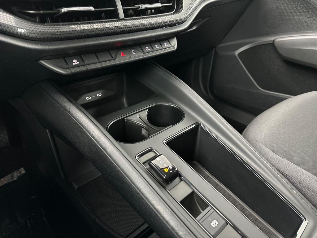 Skoda Elroq selection elektromotor 125 kw / 170 pk suv elektri