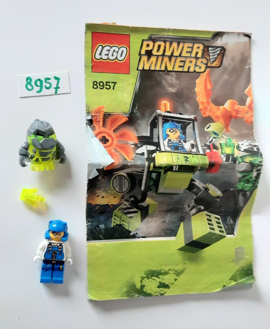 LEGO Power Miners 8957:  Mijnbouwmachine