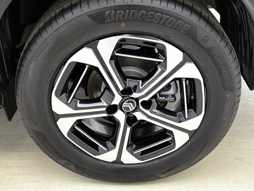 Citroen C3 Aircross hybrid 145pk automaat max 7 persoons | two tone | navig