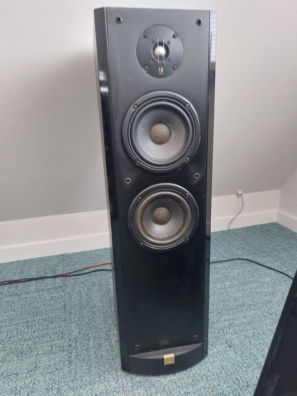 JBL L6 vloerstaande zuilluidsprekers