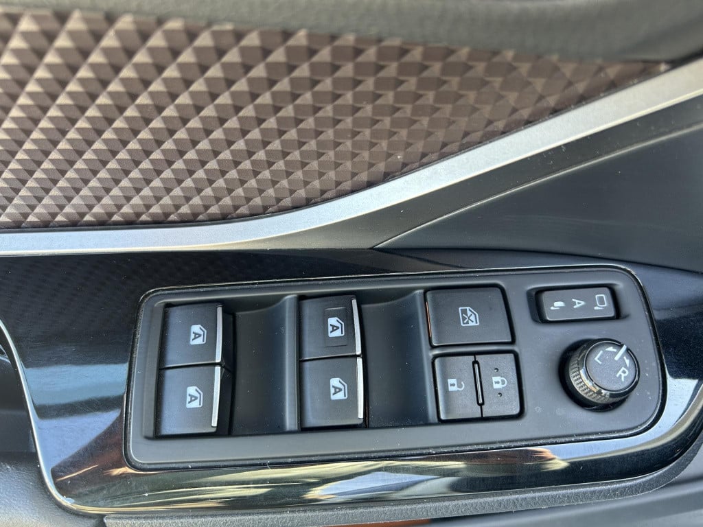 Toyota C-hr 1.8 hybrid premium