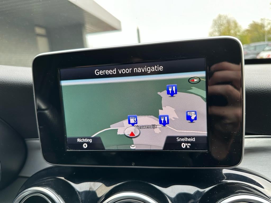 Mercedes-Benz C-Klasse estate 200 prestige, carplay / android auto, night p