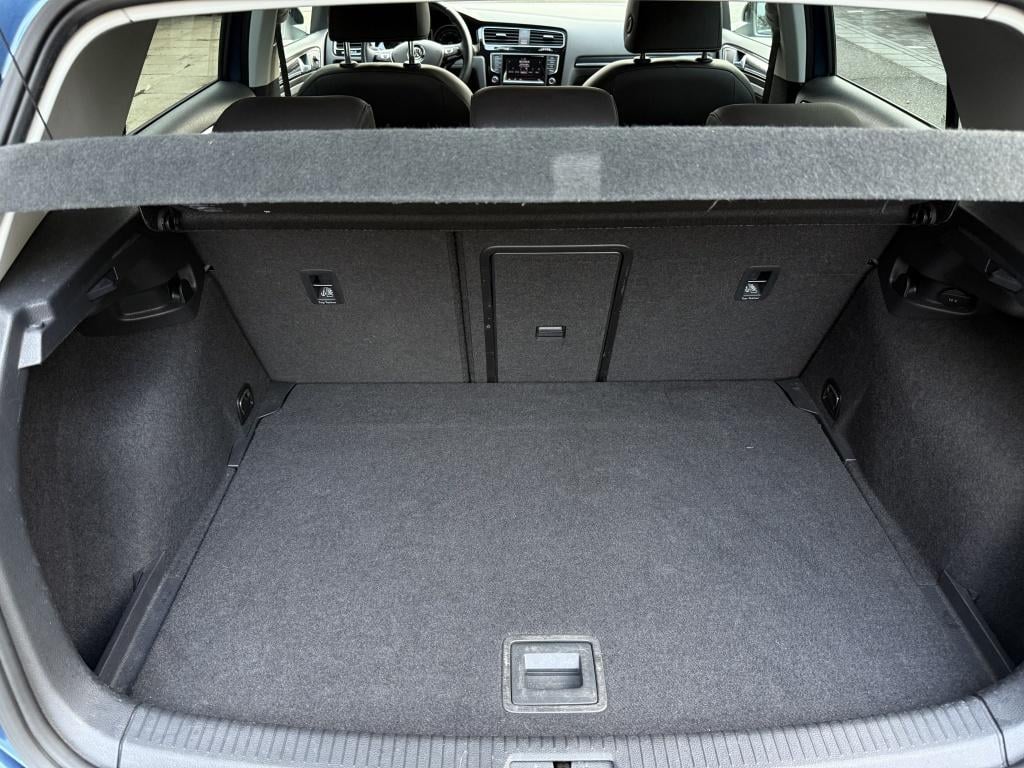 Volkswagen Golf 1.4 tsi highline // goed uitgeruste automaat //