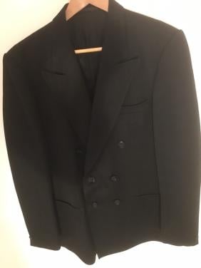 Zwart heren colbert maat 52 Gestoomd en in prima staat!