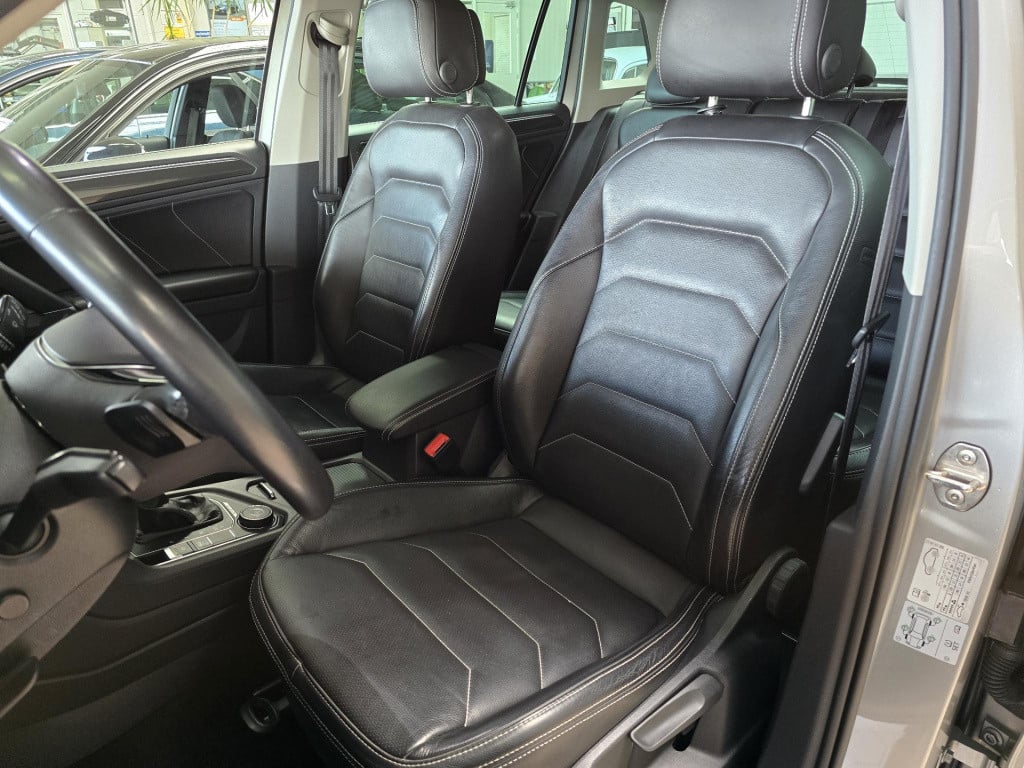 Volkswagen Tiguan 1.4 tsi 4motion highline r-line leder