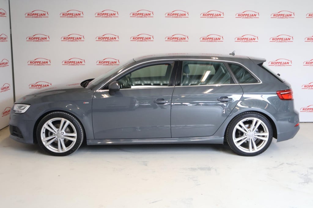 Audi A3 sportback 1.5 tfsi cod sport s line nl auto, cruise controle, led, 