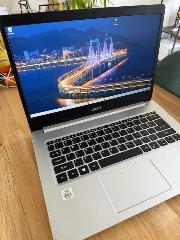 Acer Aspire i51035G1 8GB 512GB goede accu W11