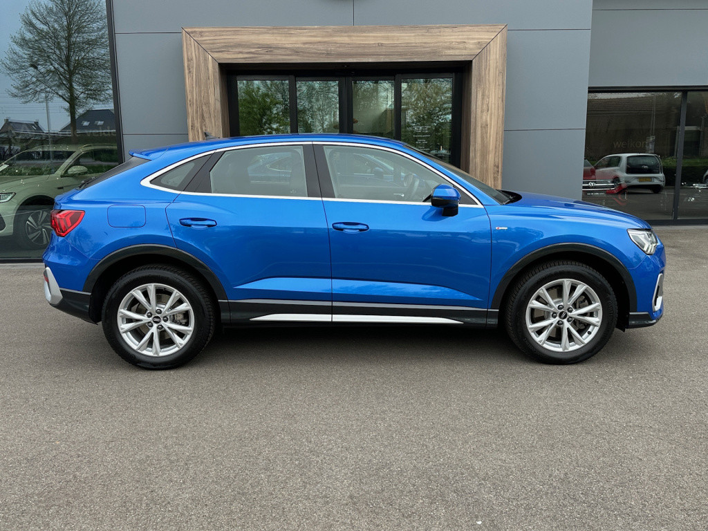 Audi Q3 sportback 45 tfsie s-line | keyless | dode hoek | adapt. cruise | e