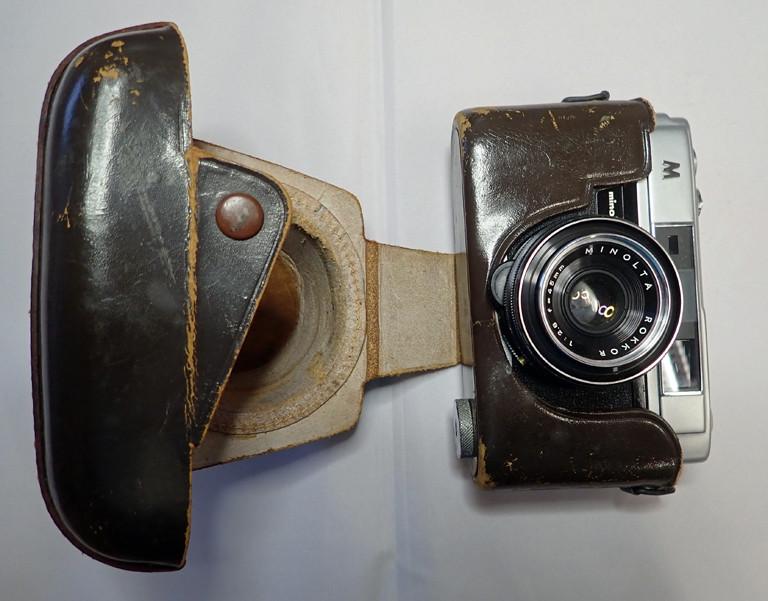 MINOLTA A5  Meetzoeker camera