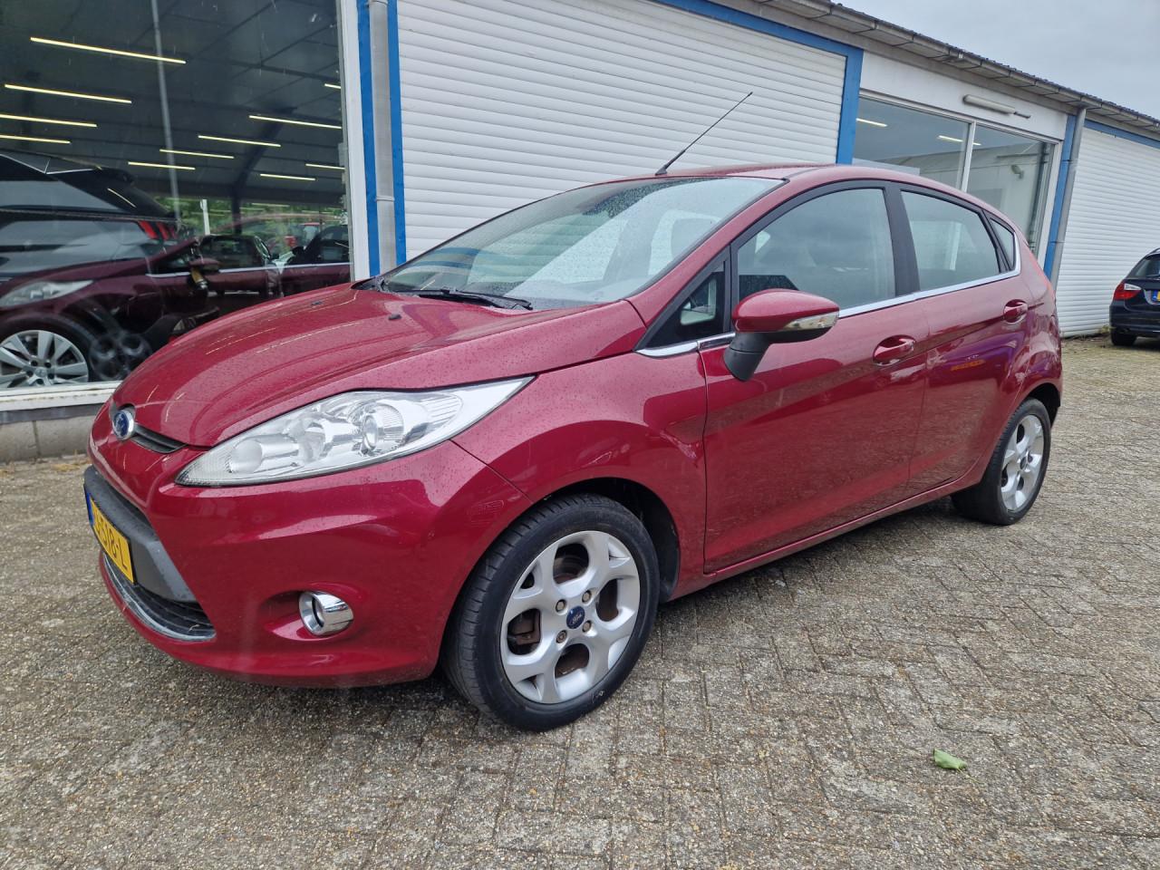 Ford Fiesta 1.6 Ghia