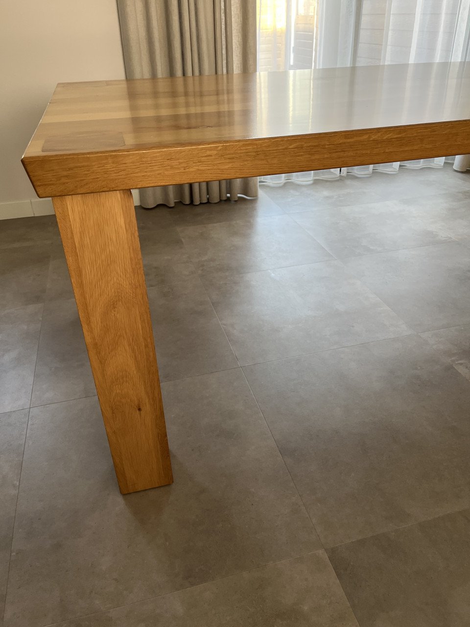 Te koop: Massief eiken eettafel