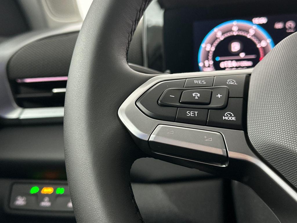 Volkswagen T-roc 1.5 etsi style first edition