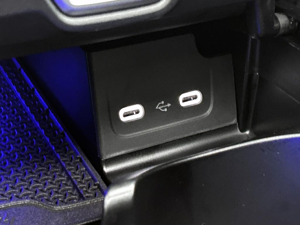 Mercedes-Benz C-Klasse 300 e business solution amg | nightpakket | trekhaak