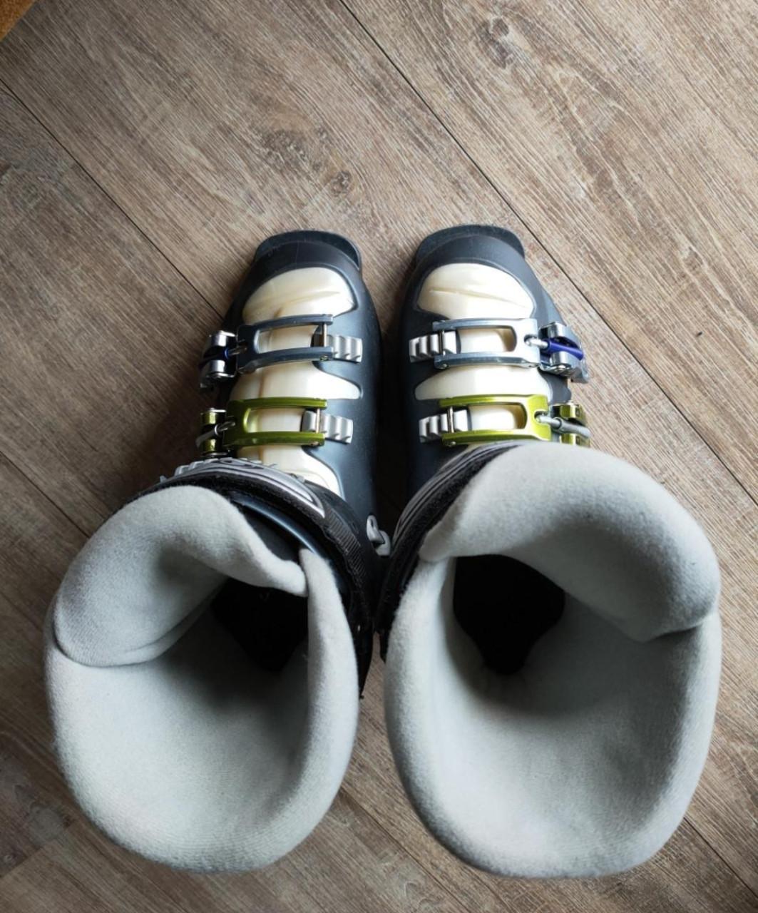 Salomon ski schoenen maat 36-37.5.