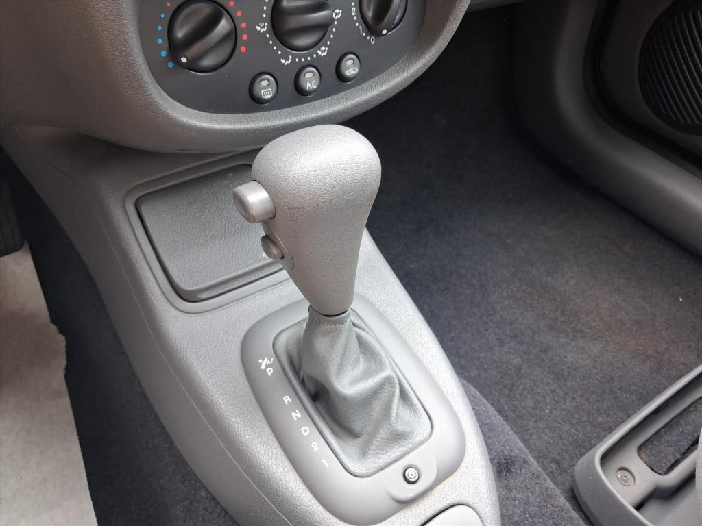 Renault Clio 1.6 rn automaat
