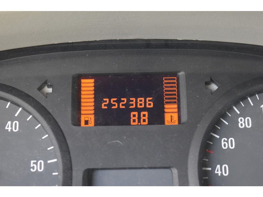 Opel Vivaro 2.5cdti | rolstoelbus | 9 persoons