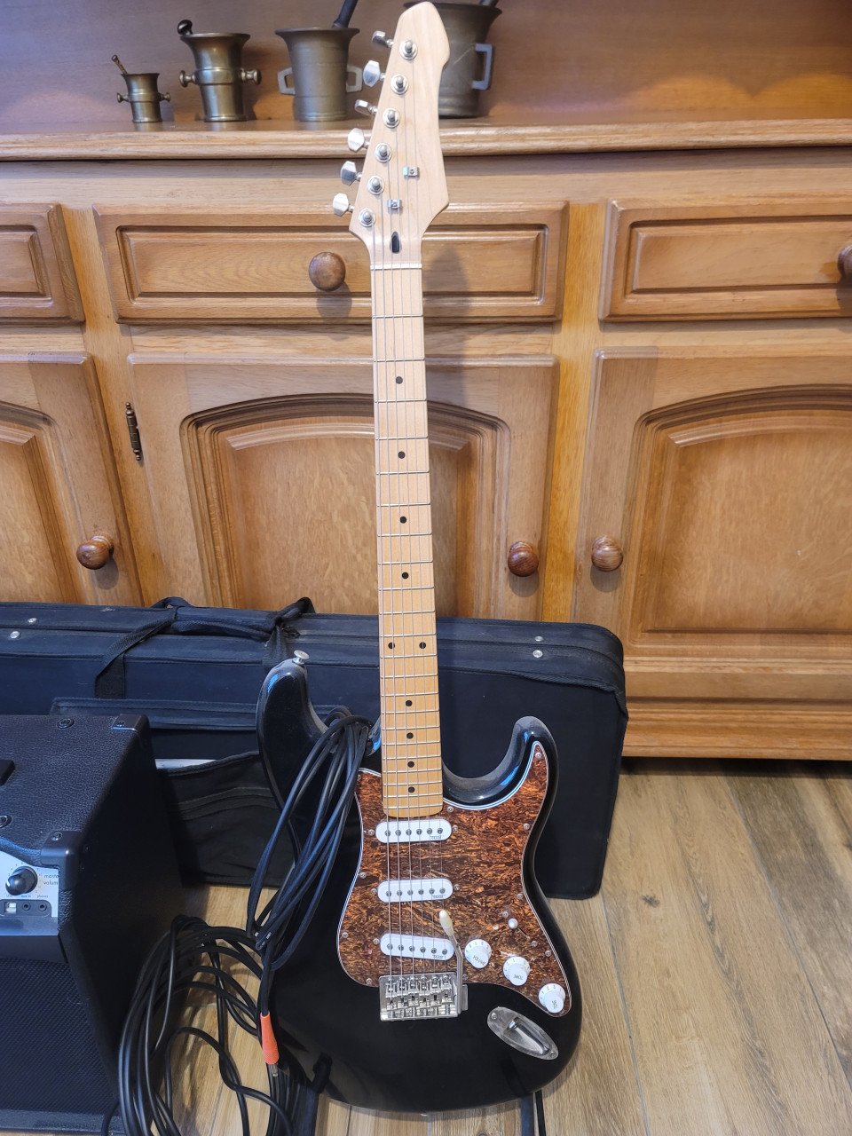 Gitaar met versterker
