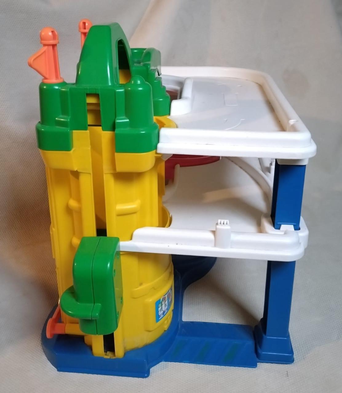 Fisher Price Little People garage