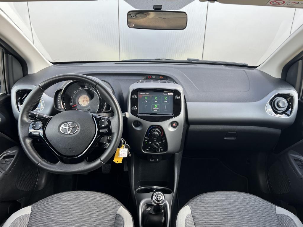 Toyota Aygo 1.0 vvt-i x-play | apple carpl./android auto | dealeronderhoude