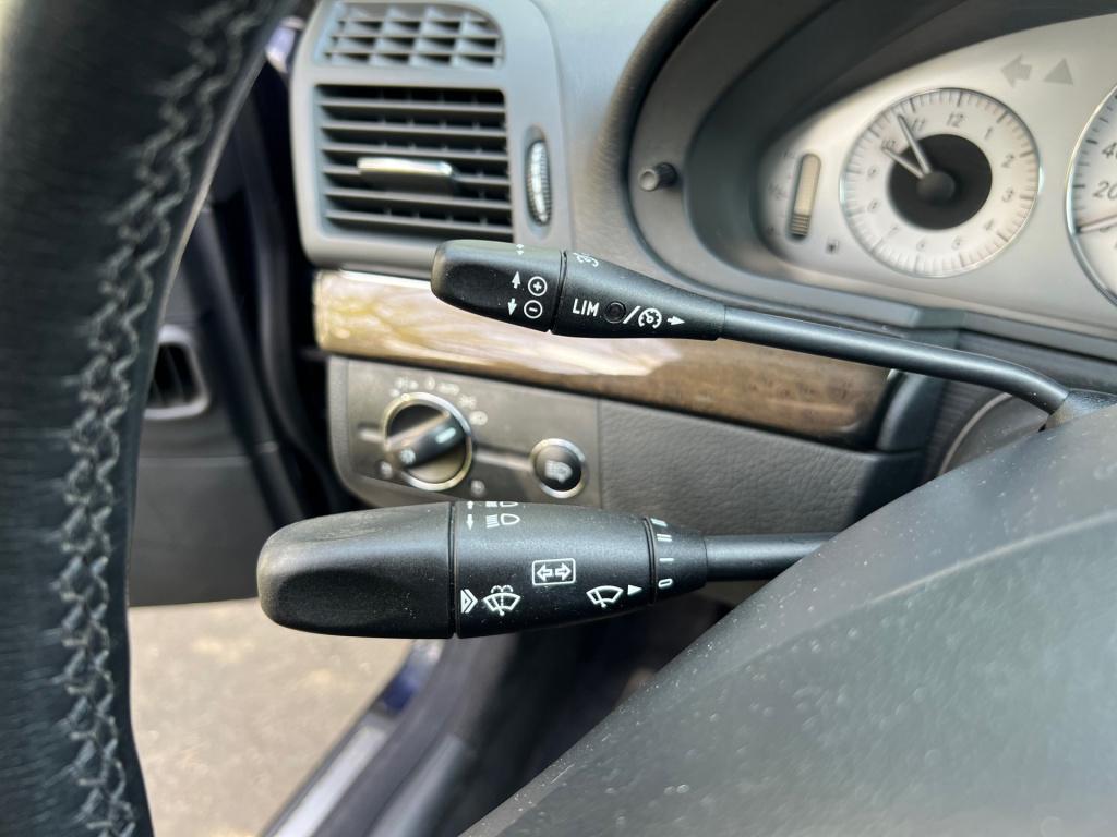 Mercedes-Benz E-Klasse 240 avantgarde